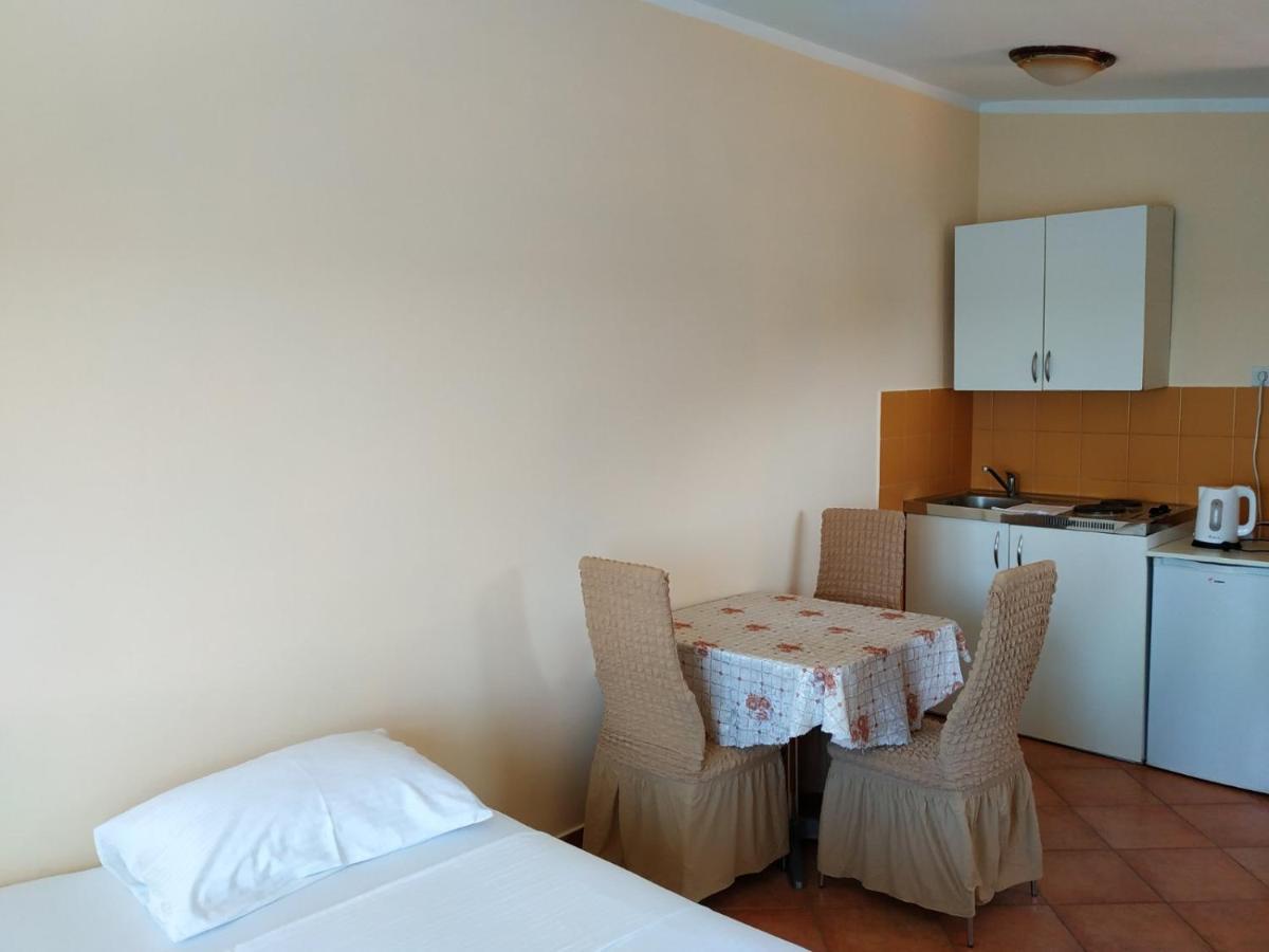 Apartmani Orange Dreams Sutomore Kültér fotó