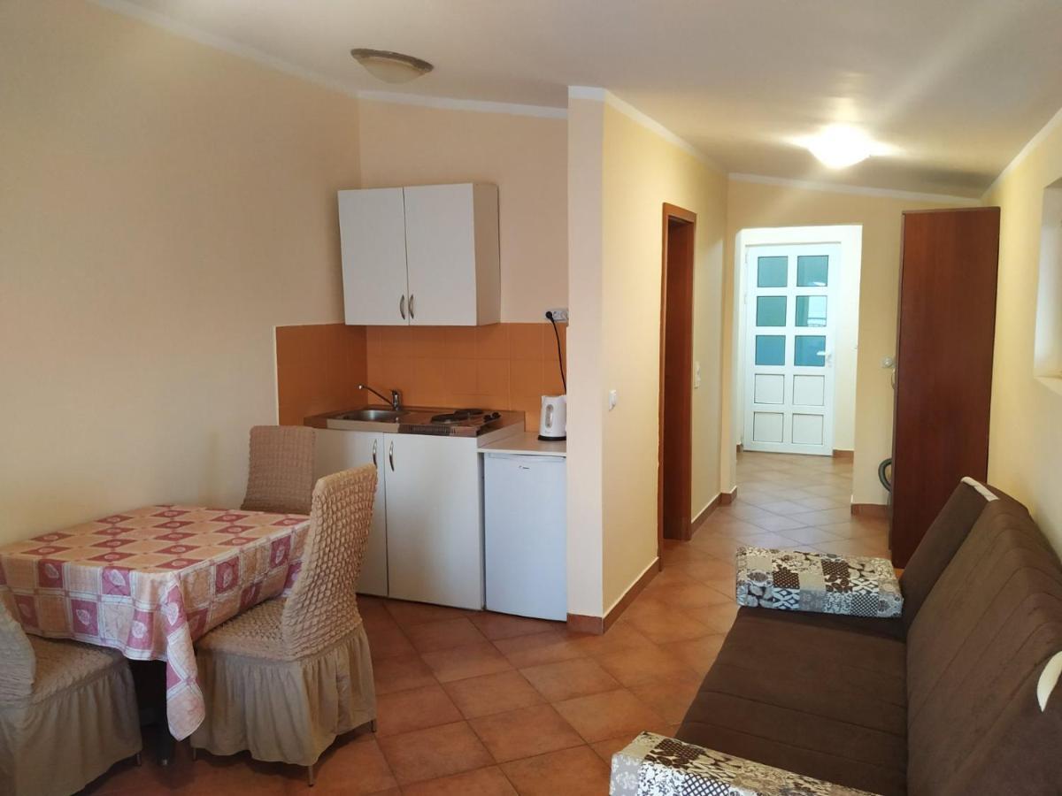 Apartmani Orange Dreams Sutomore Kültér fotó